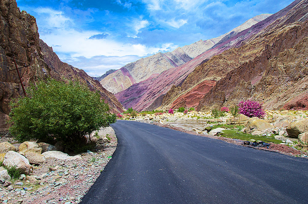 Manali Leh Highway Road Status 2026 - 2027